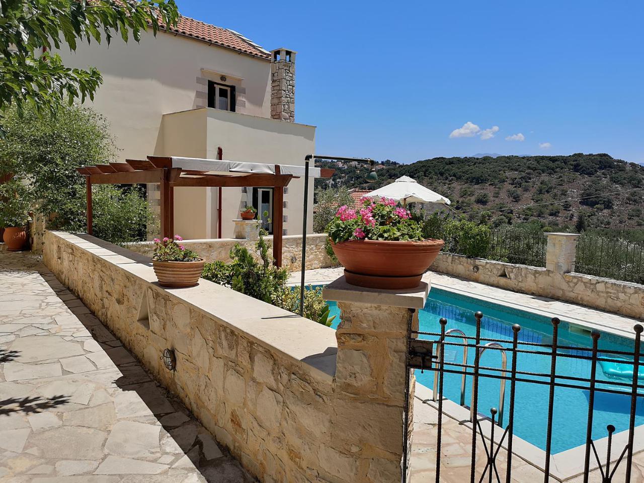 Helianthos Villas Douliana Exteriér fotografie